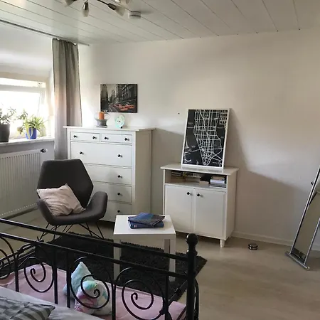 Monteurwohnung Wlan Stellplatz Apartment Paderborn